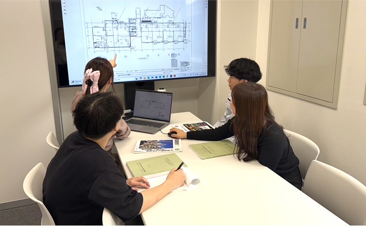 社員達の写真